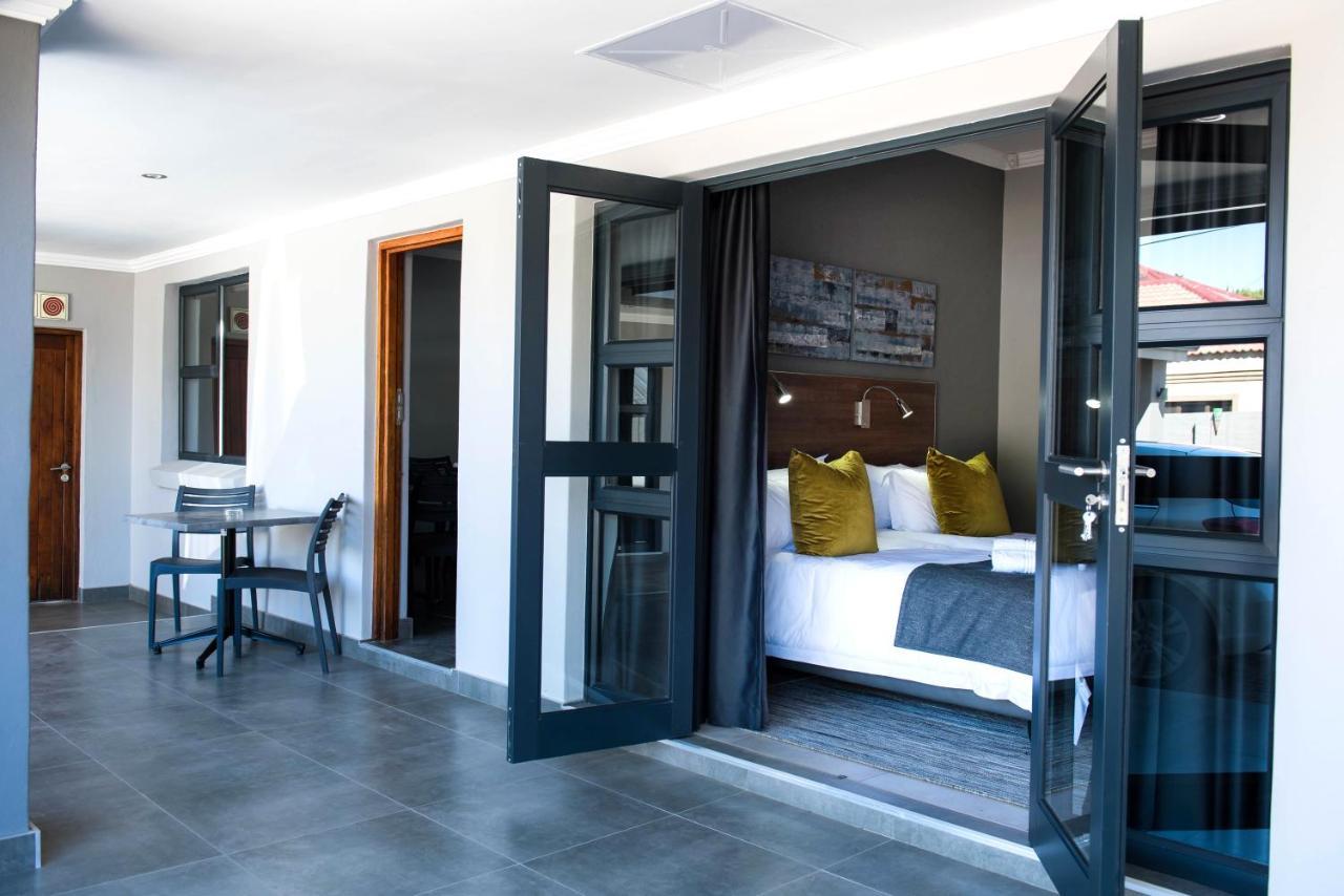 @Greys Guesthouse Bloemfontein Esterno foto