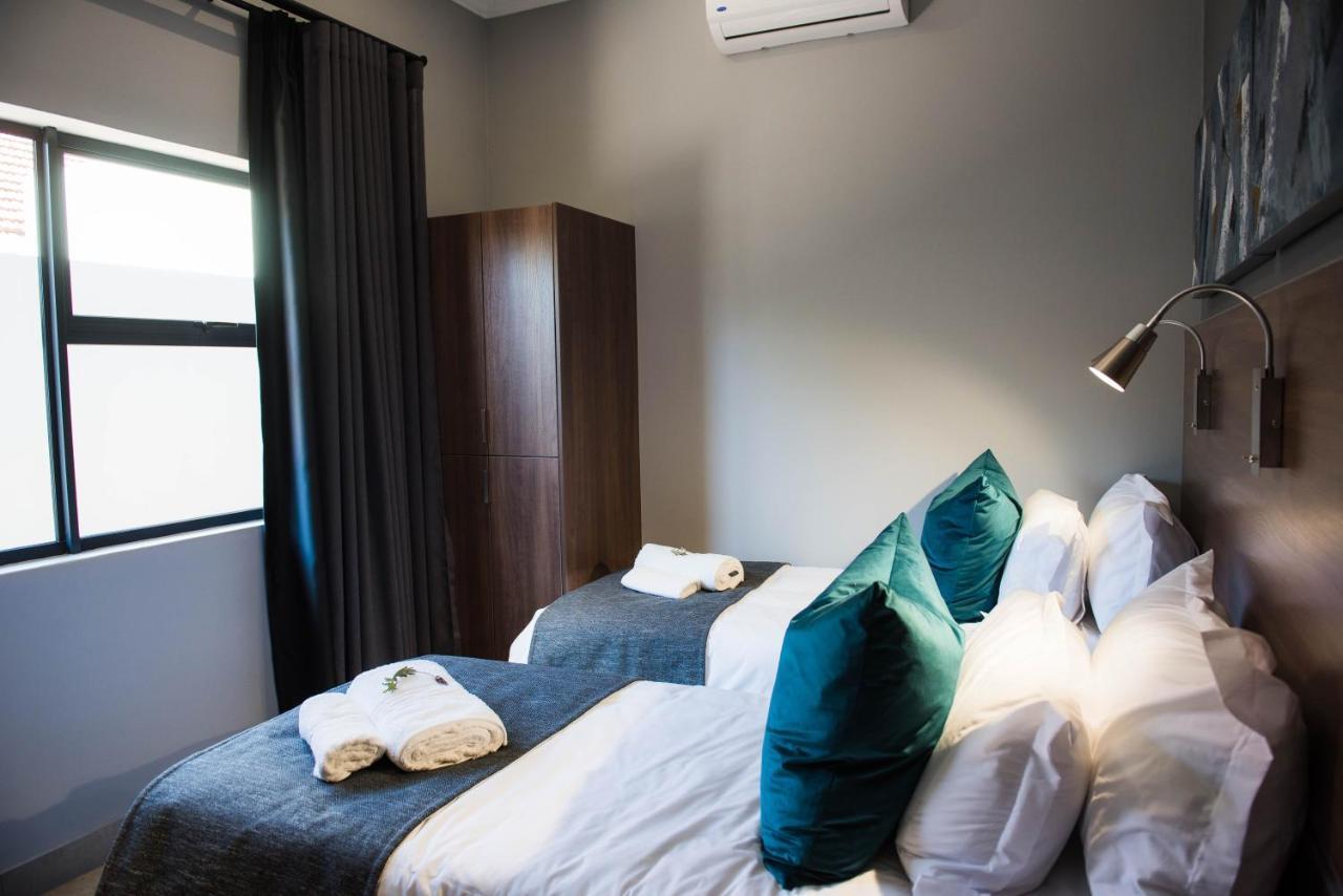 @Greys Guesthouse Bloemfontein Esterno foto