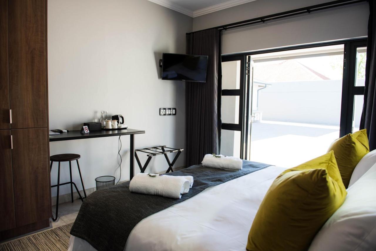 @Greys Guesthouse Bloemfontein Esterno foto