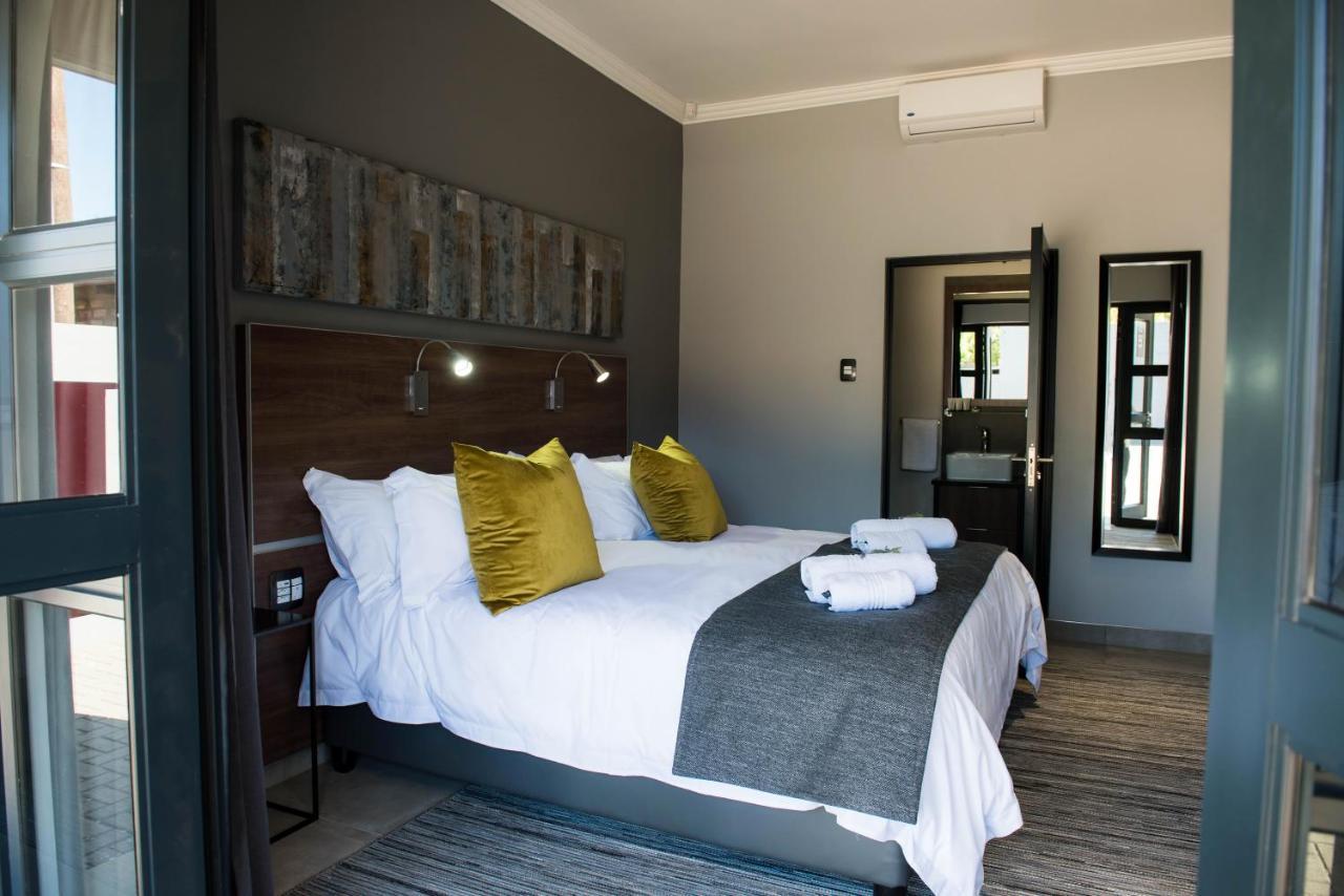 @Greys Guesthouse Bloemfontein Esterno foto